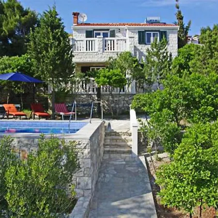 Villa Nova *