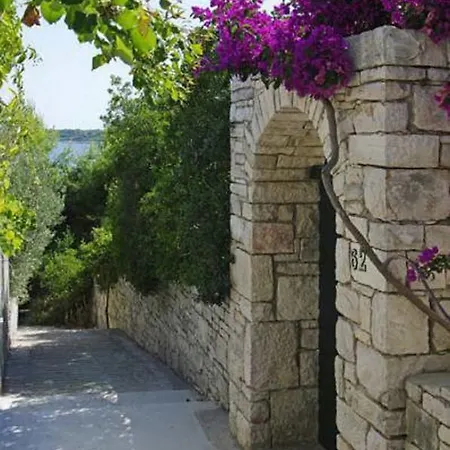 Nova Villa